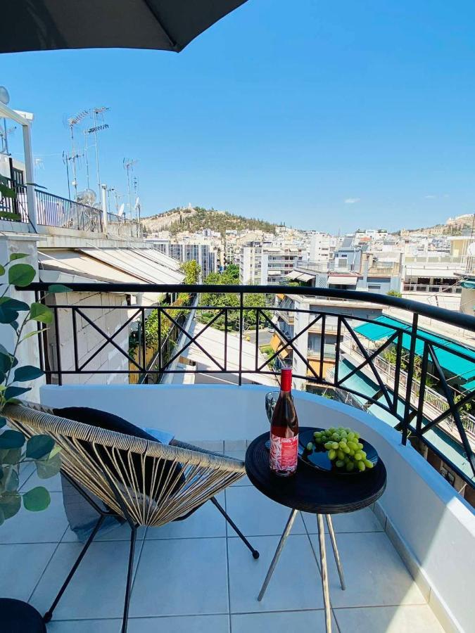 2 Bd Floor Aprt With Acropolis View