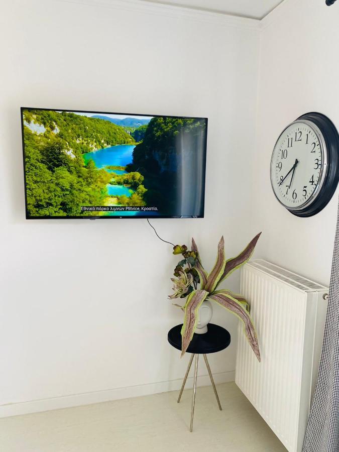 2 Bd Floor Aprt With Acropolis View * Athens