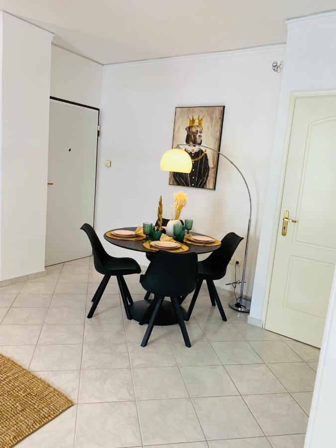2 Bd Floor Aprt With Acropolis View * Athens