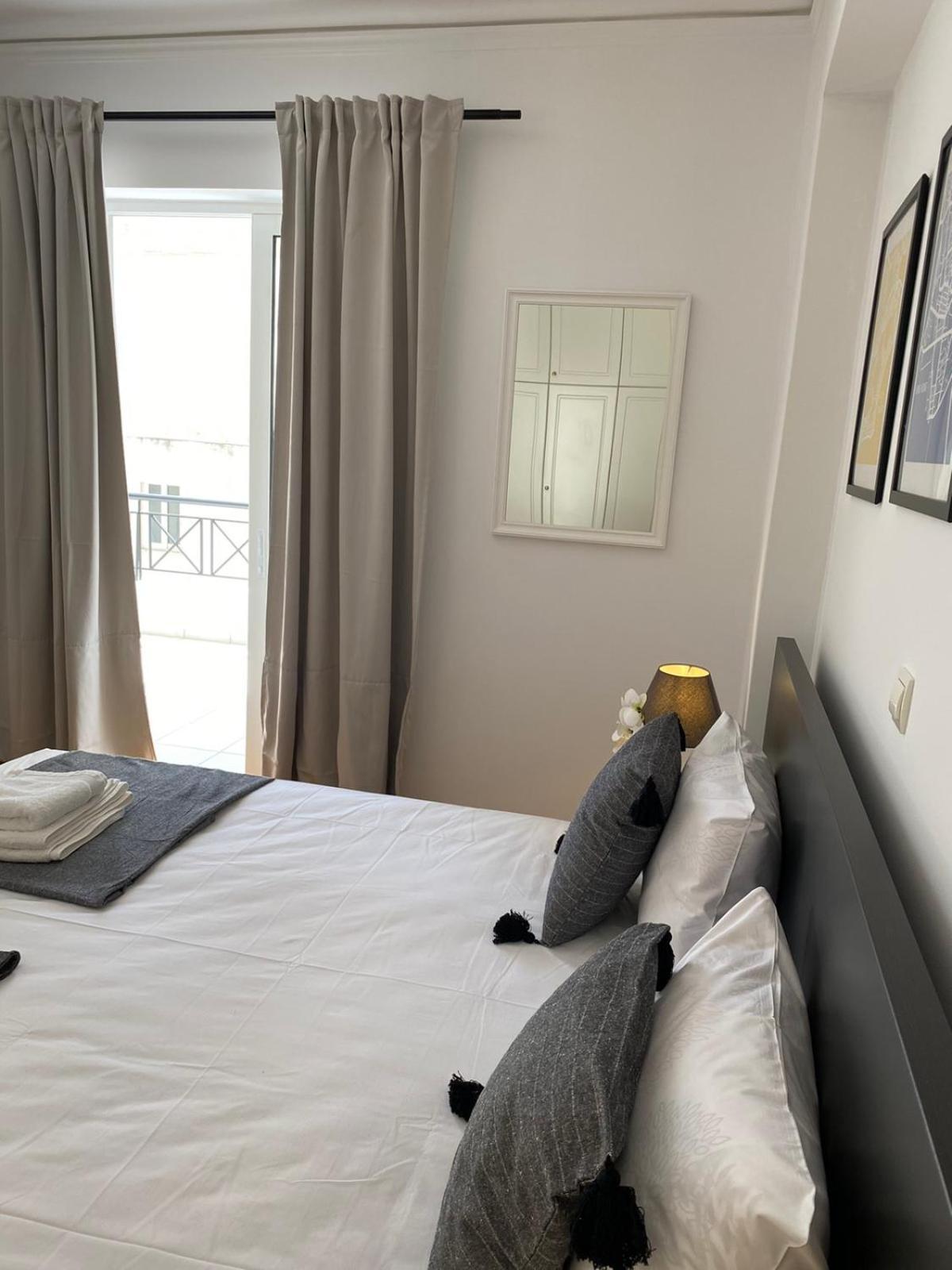 2 Bd Floor Aprt With Acropolis View Apartament